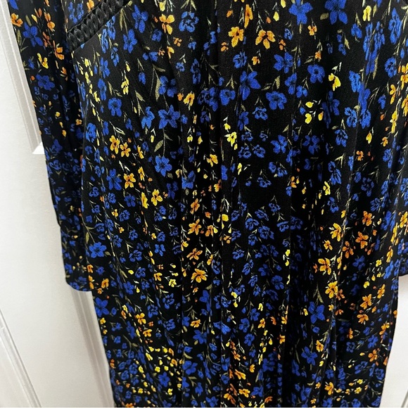 B Darling Black and Blue Floral Long Sleeve flutter Dress. Ruffle hem lined 9/10 - Picture 3 of 10